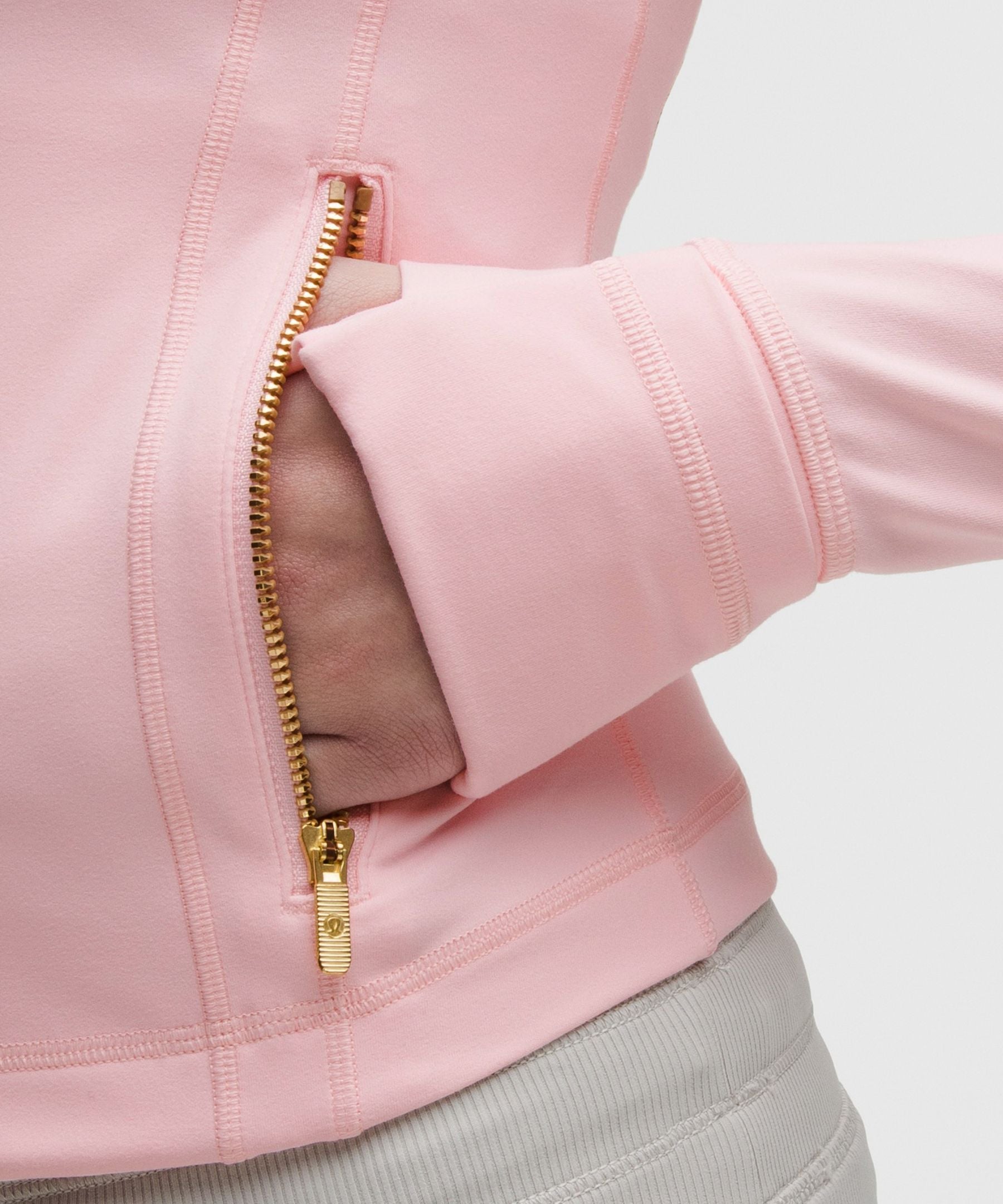 #color_blush-quartz/gold/gold
