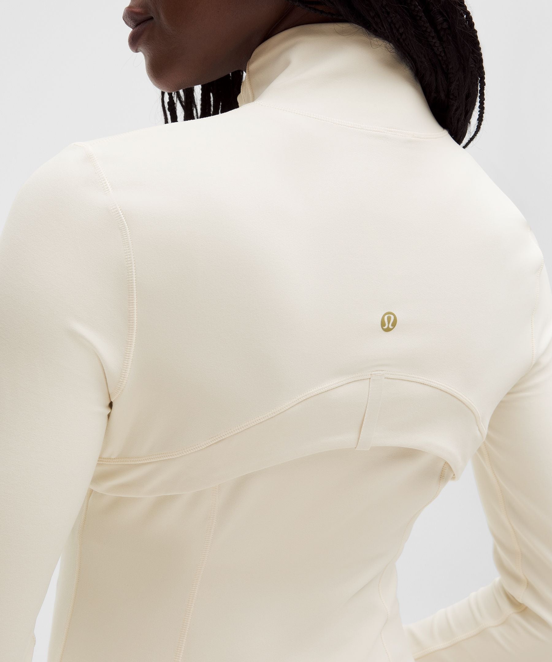 #color_light-ivory/gold/gold