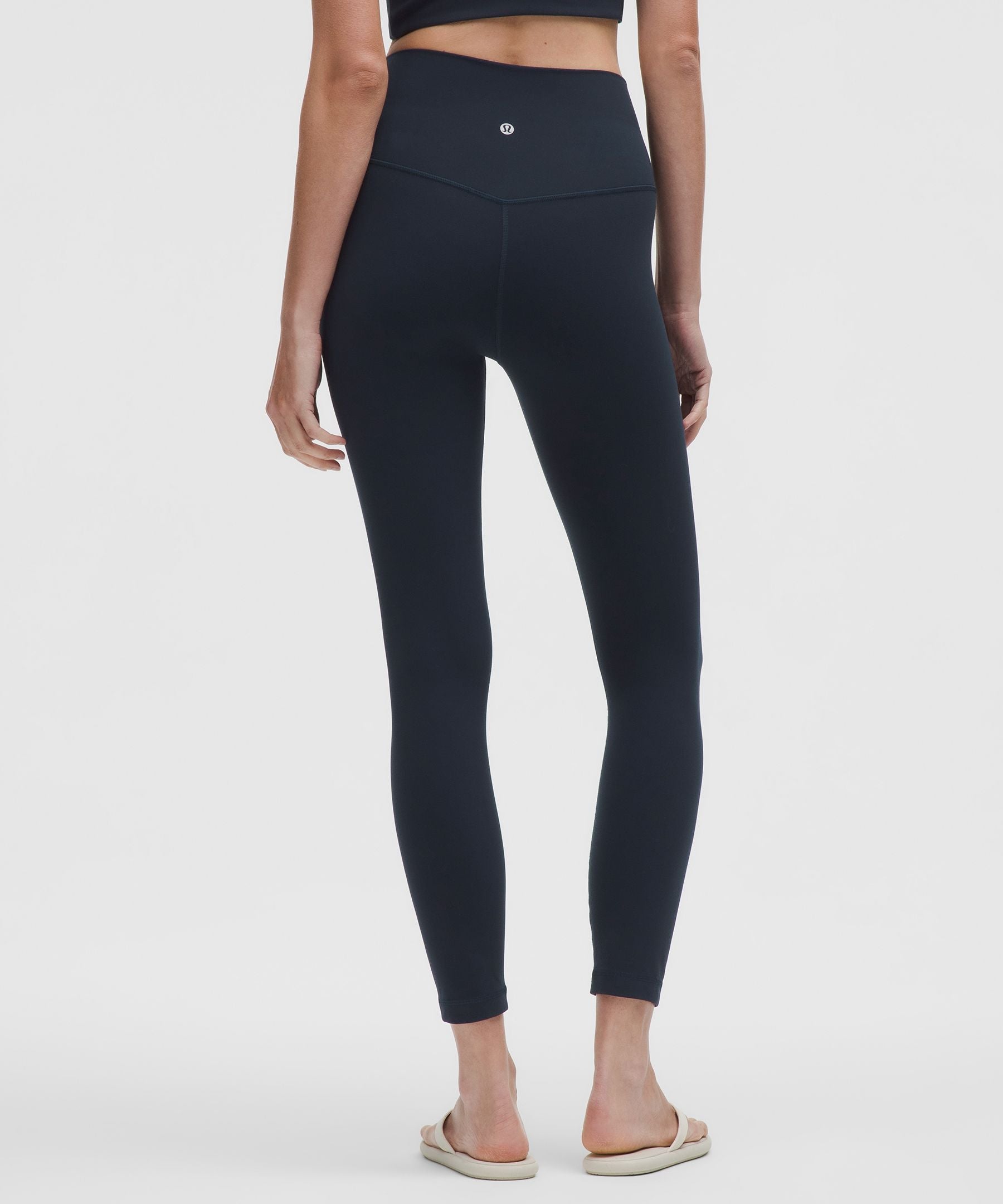 #color_true-navy