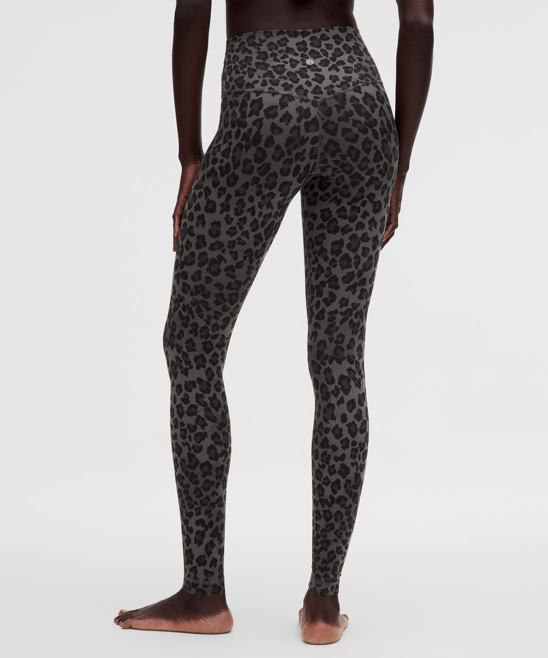 #color_true-leopard-black-multi