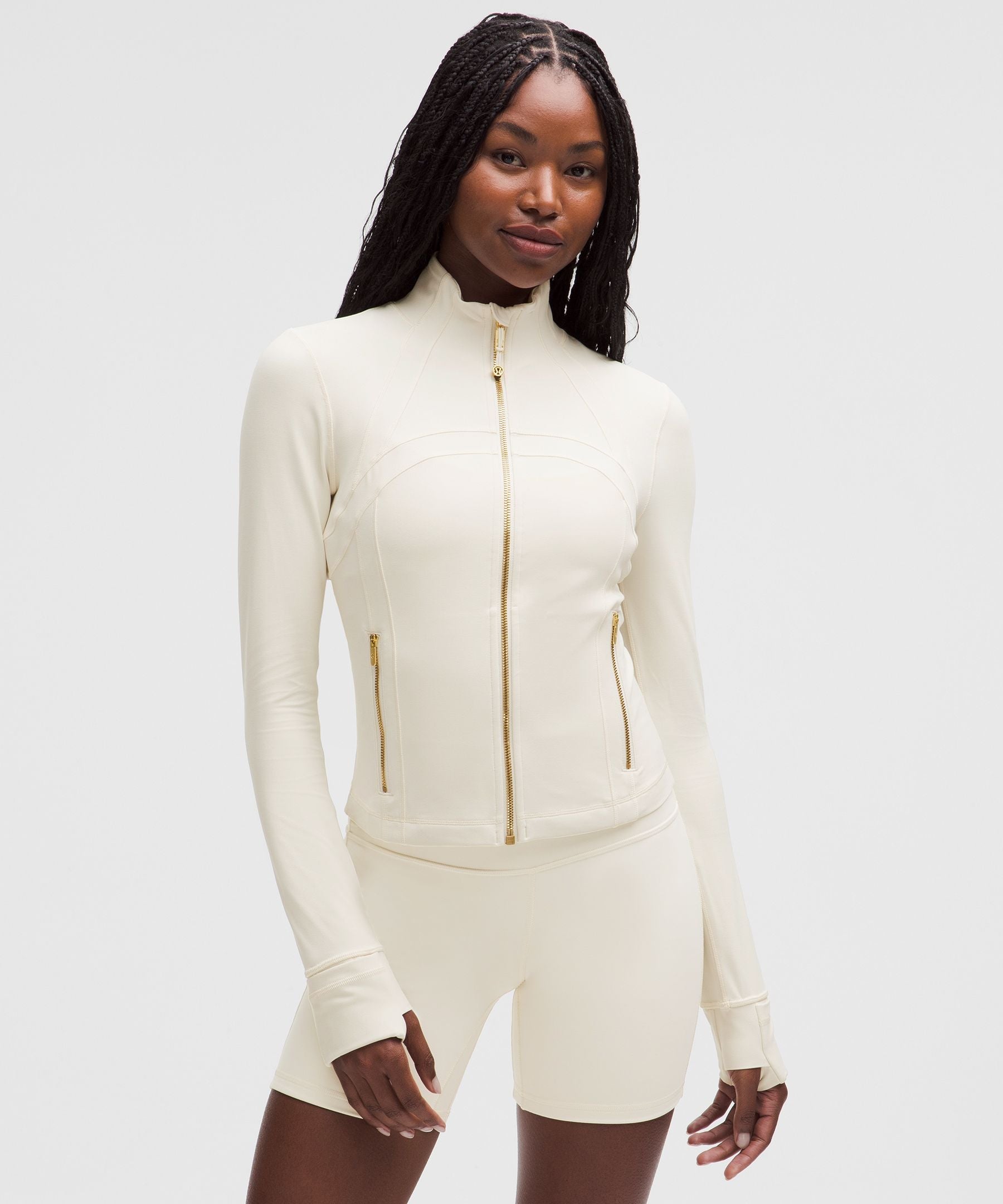 #color_light-ivory/gold/gold