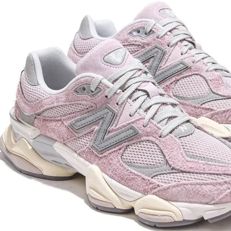 New Balance 9060 'December Sky'
